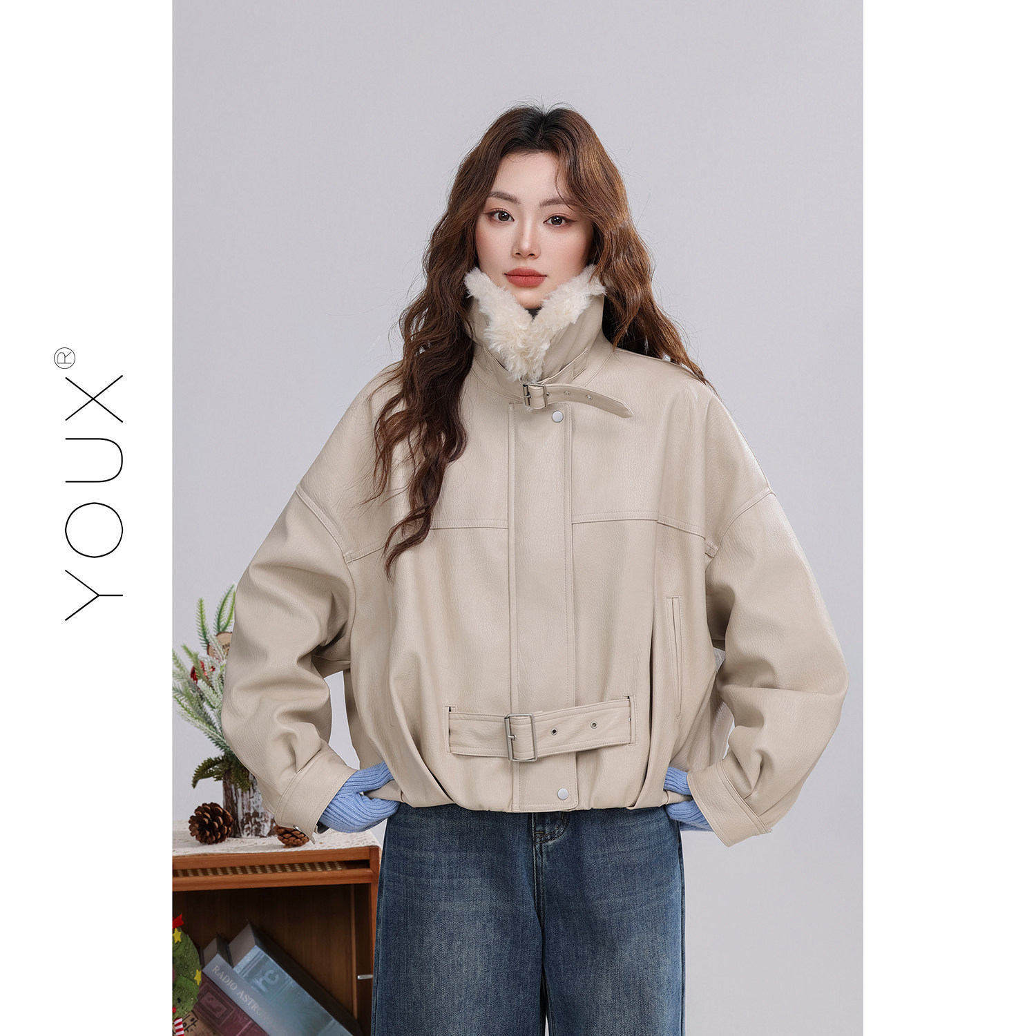 又巷【雪院烹茶】复古风时尚翻领皮质保暖羽绒外套女2025冬季新款