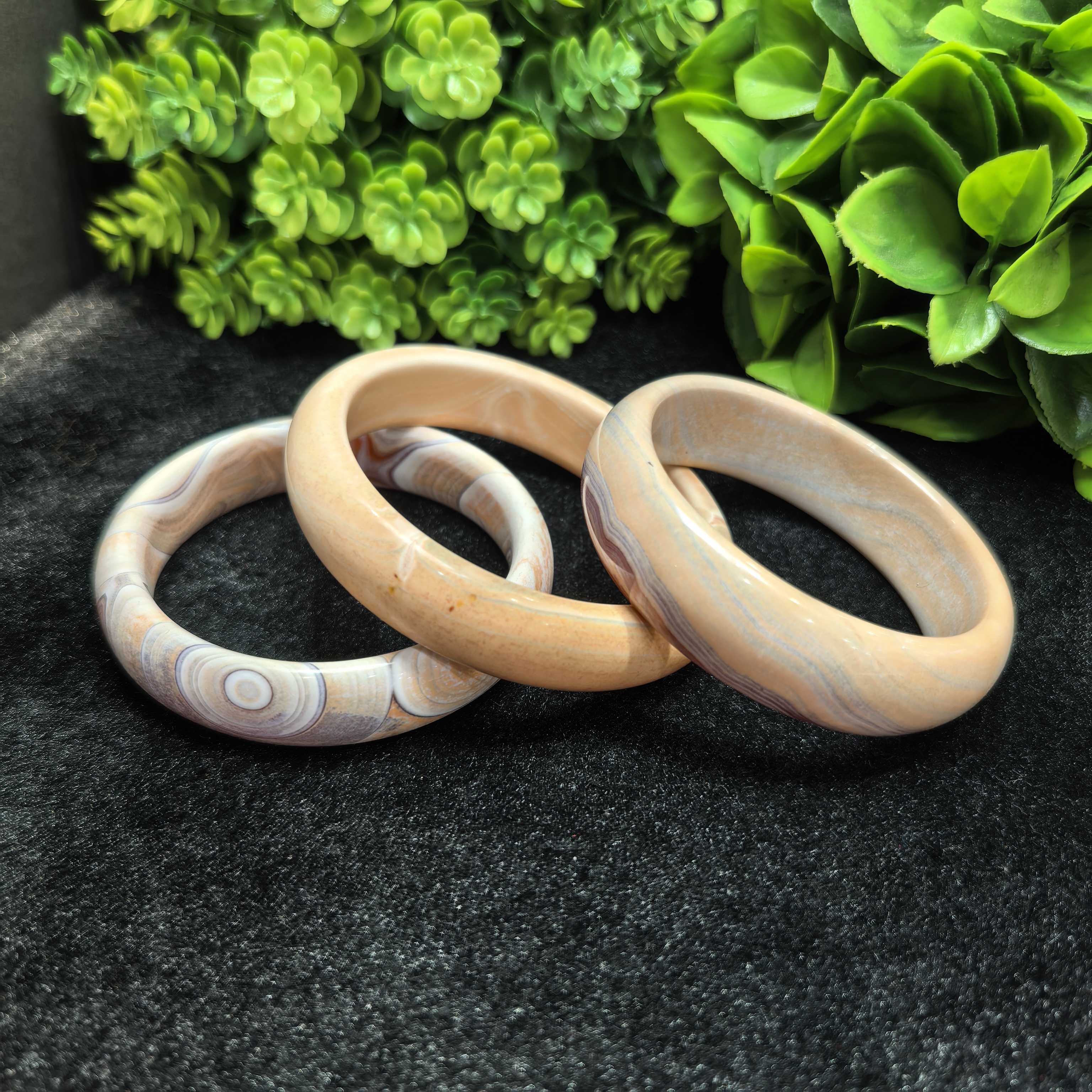 S6895包浆纹玛瑙手镯-配礼盒-多样性发货只发一件