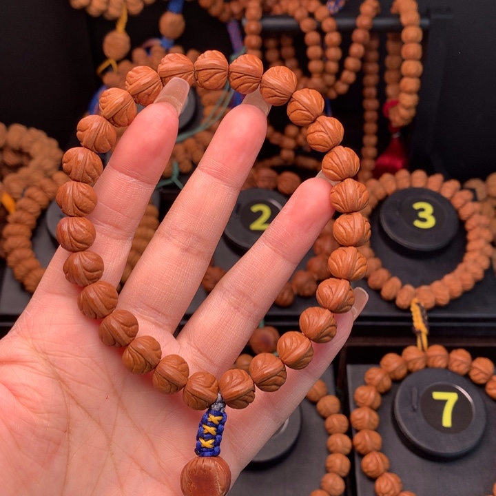 桃核吊坠习*，1.1野生玉龙脊编织绳款