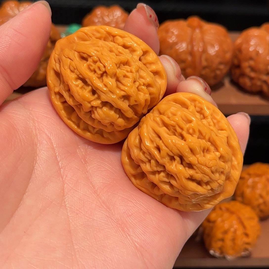 桃核吊坠精品麦穗虎头精品