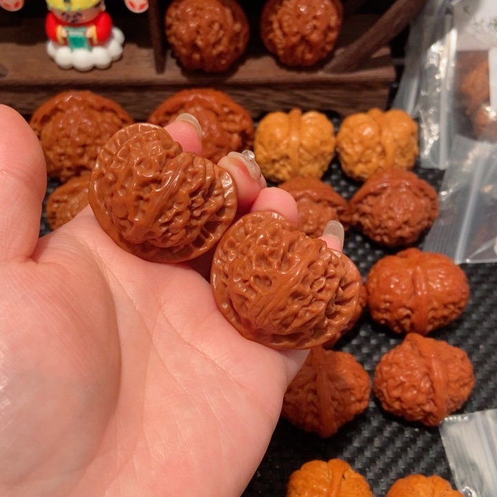 文玩核桃把件奥*40.4尺寸宫灯1487