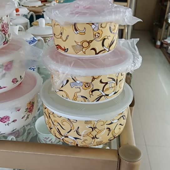 新疆西藏包邮马戏团骨质瓷三件套保鲜碗