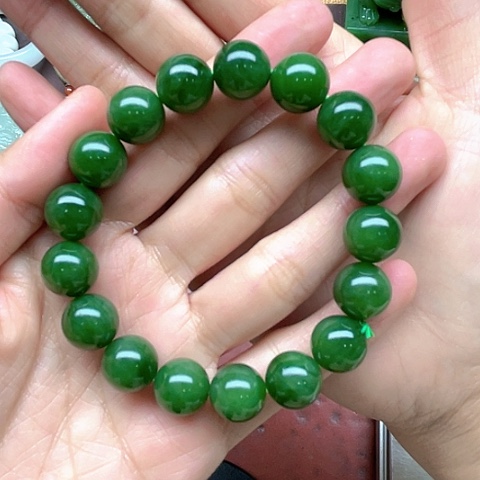 和田玉未镶嵌手串