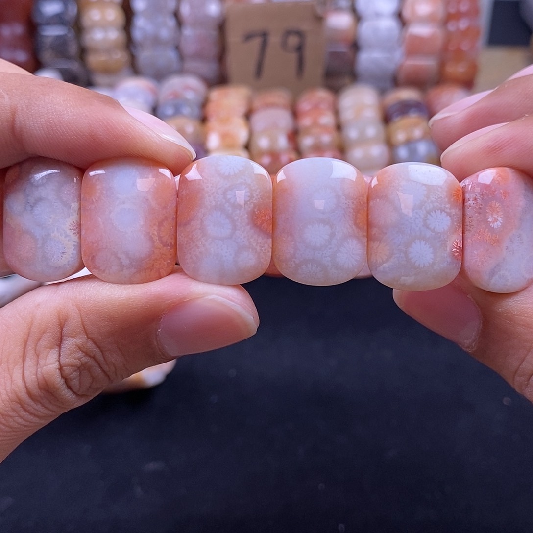硅化珊瑚（珊瑚玉）未镶嵌手串果冻34