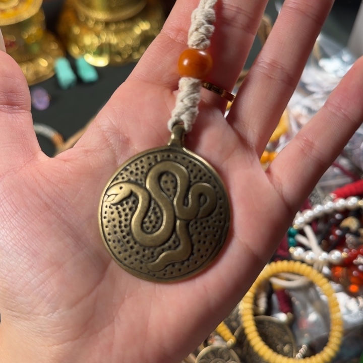 泥塑…………………………………………