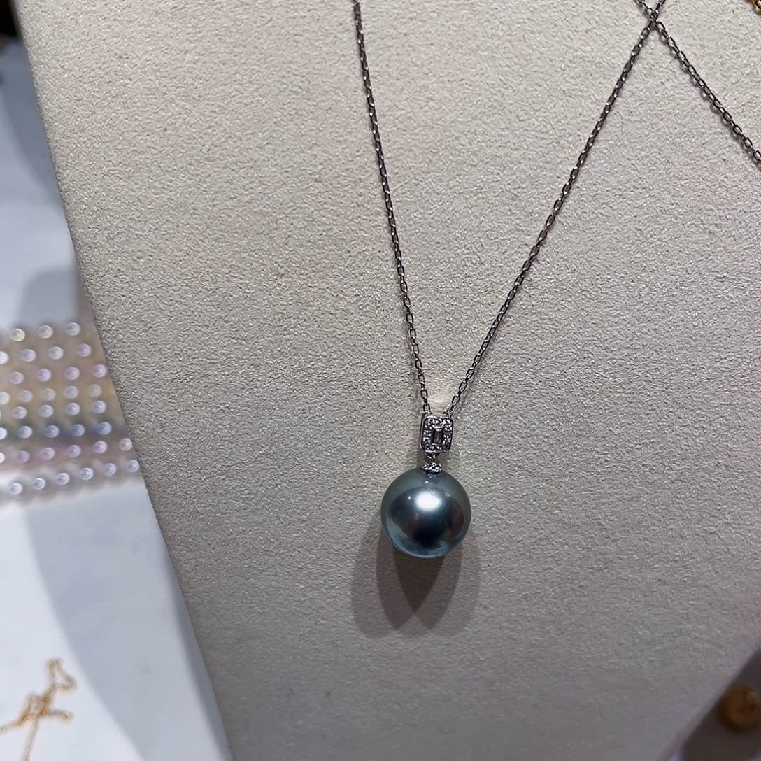 18K金镶嵌海水珍珠吊坠(不含链)