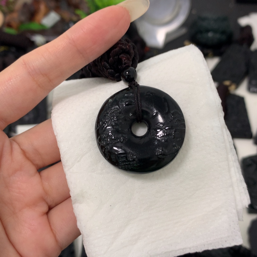 天然缅甸a货钢琴黑挂件