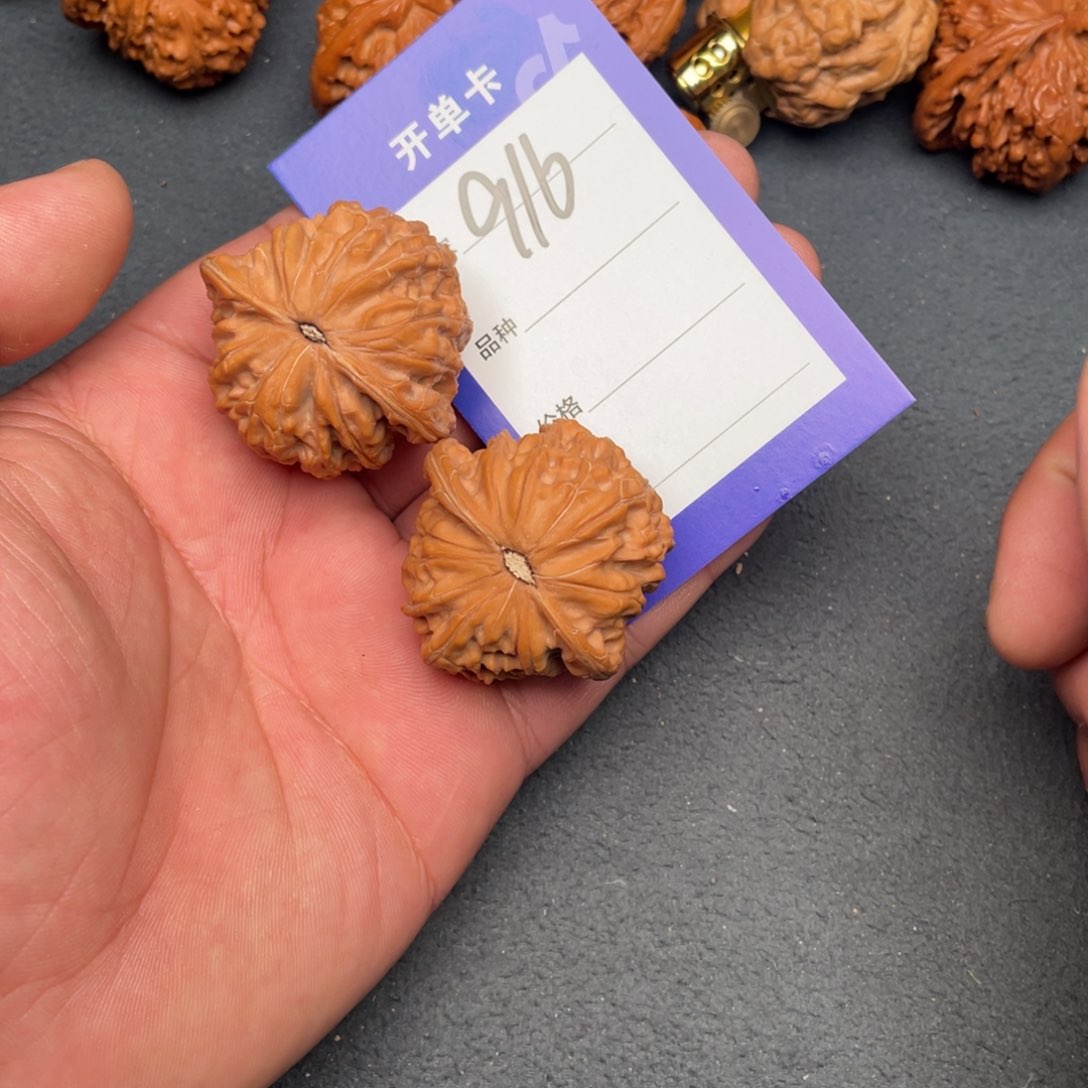 核桃把件烟**胧41➕磨盘，916号