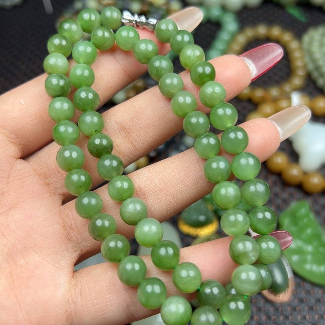 和田玉吊坠未镶嵌