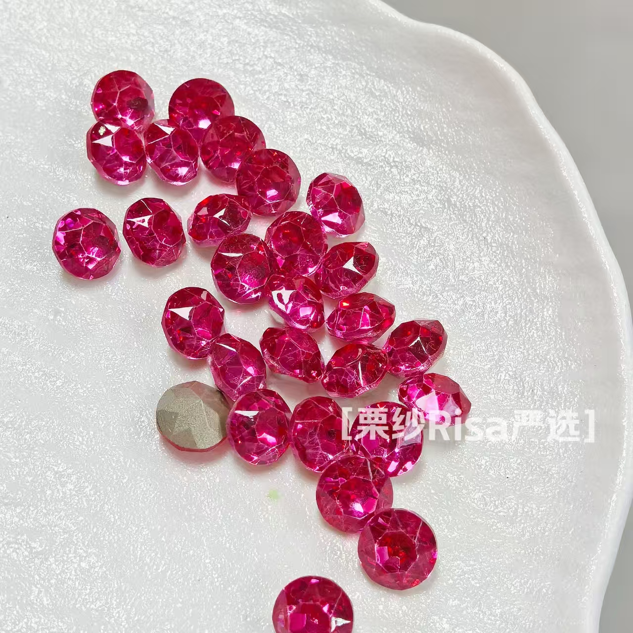 【纯火龙果红色8mm圆尖】美甲钻迷你彩色混装带底ins风爆闪网红同款