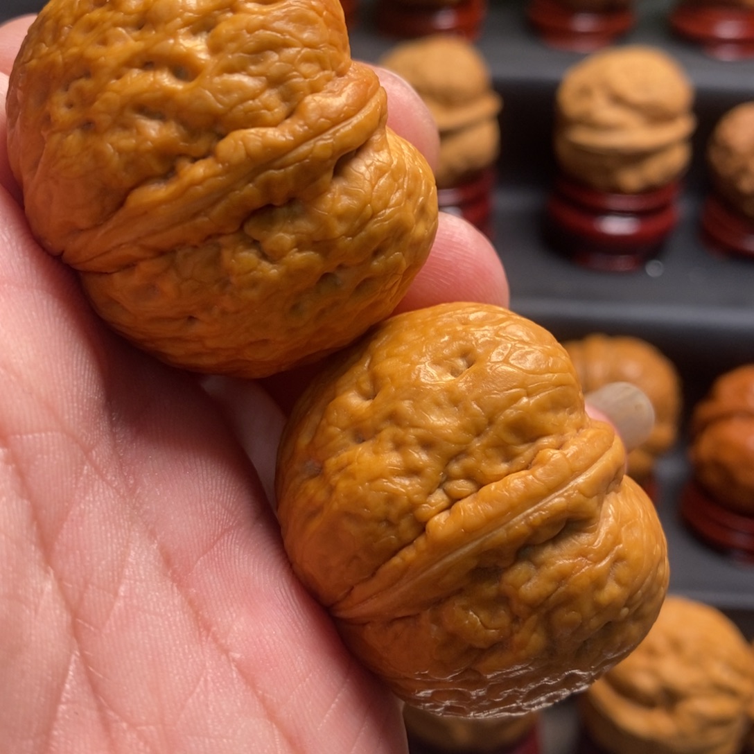 文玩核桃吊坠炸二元宝43尺