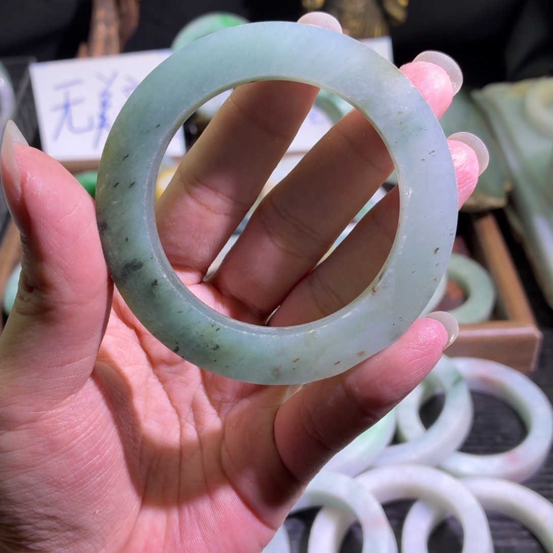 定制翡翠未镶嵌缅甸翡翠A货手镯毛胚定制