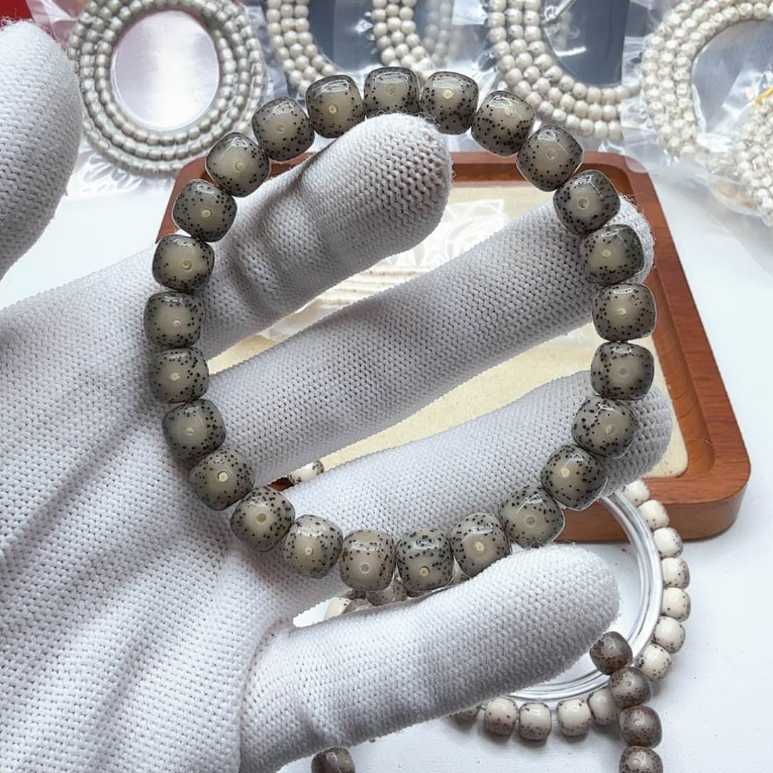 星月菩提吊坠20小冰糖大眼睛针尖星9左右单圈