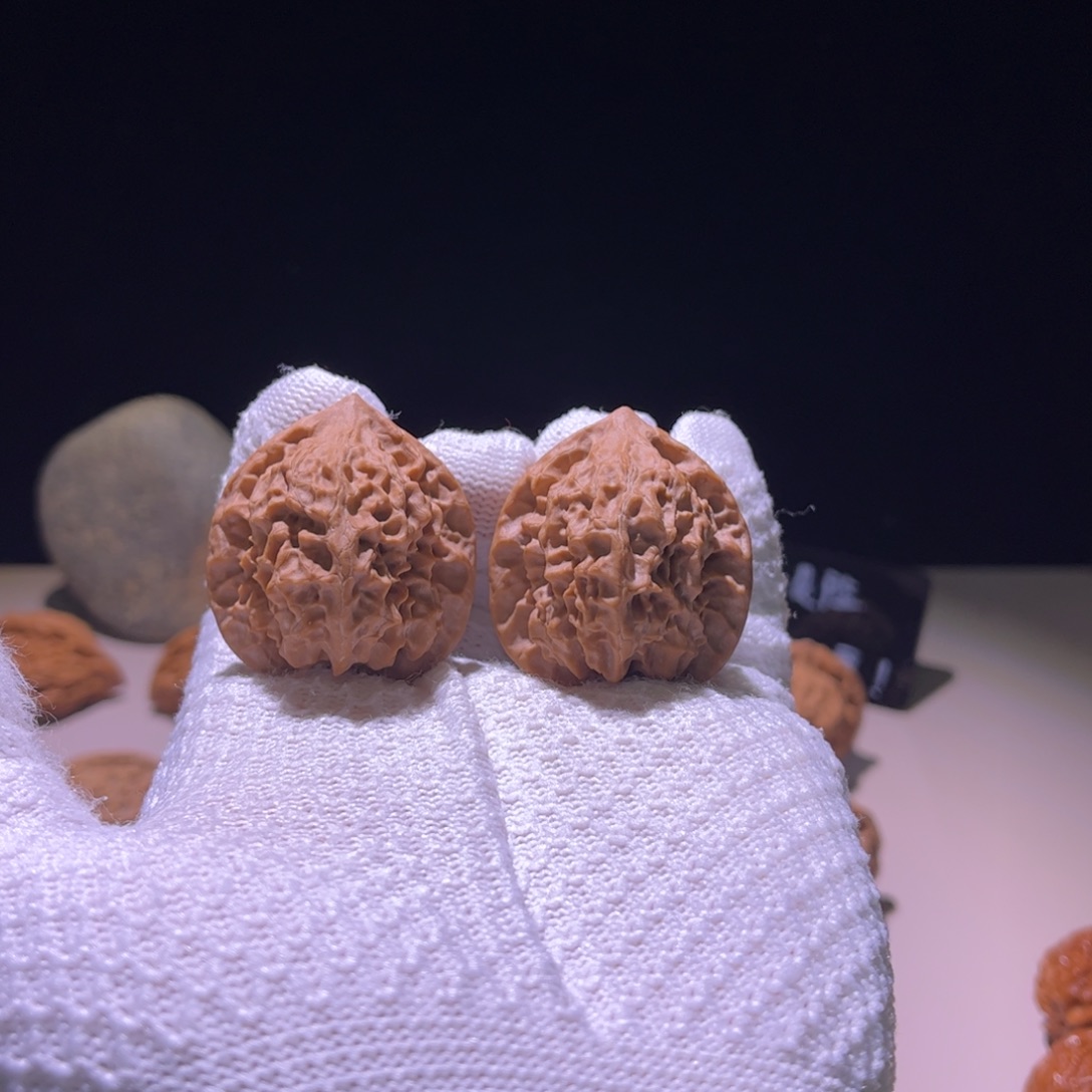 吊坠文玩核桃37老树玲珑