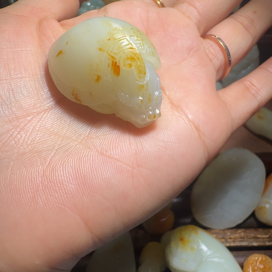 刘***坤和田玉未镶嵌挂件