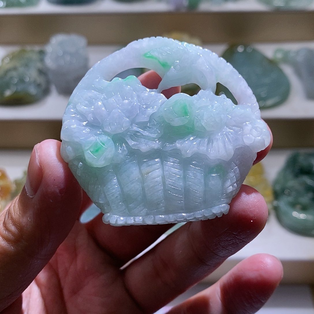 【闪购商品】翡翠颈饰未镶嵌花篮