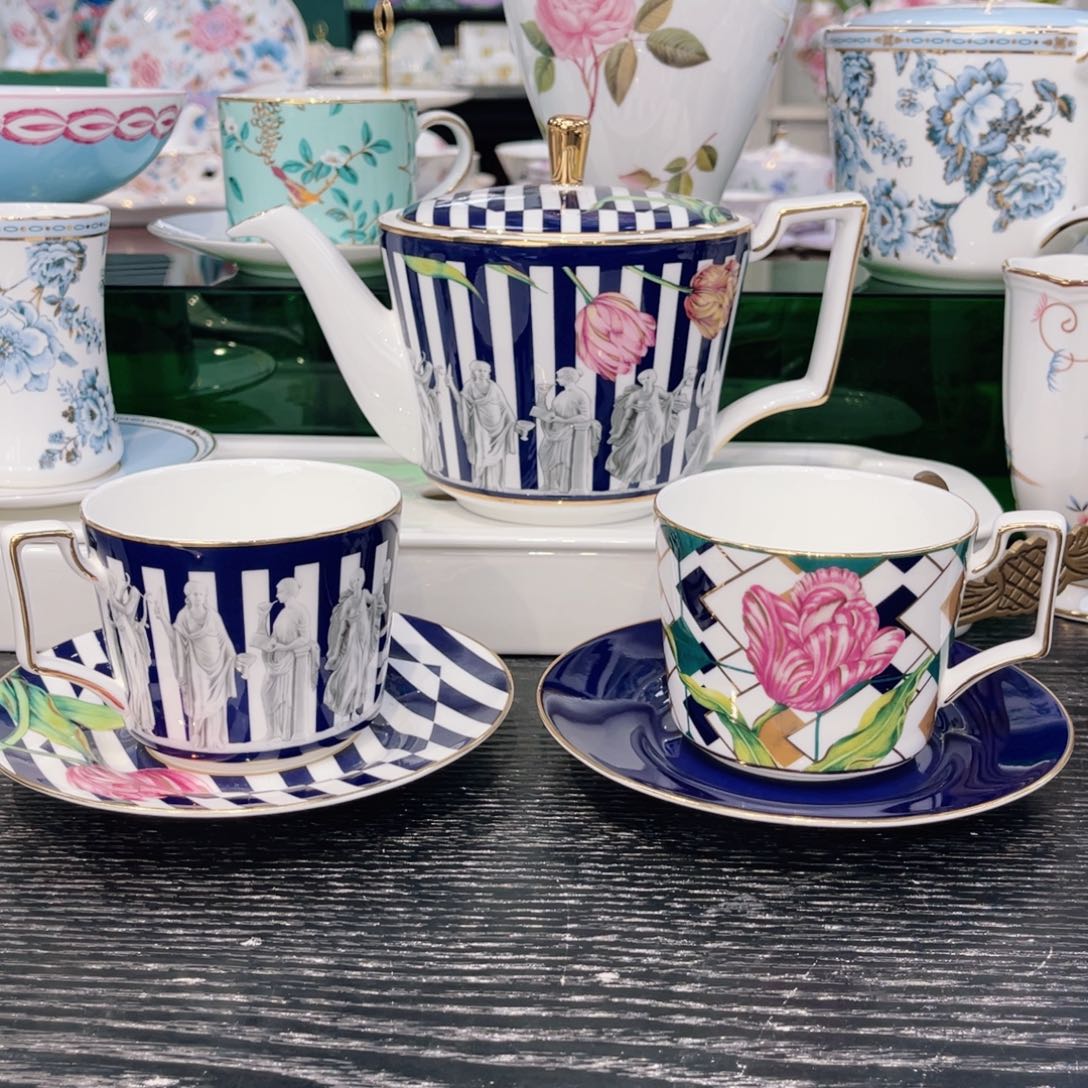 一壶两杯——————————————