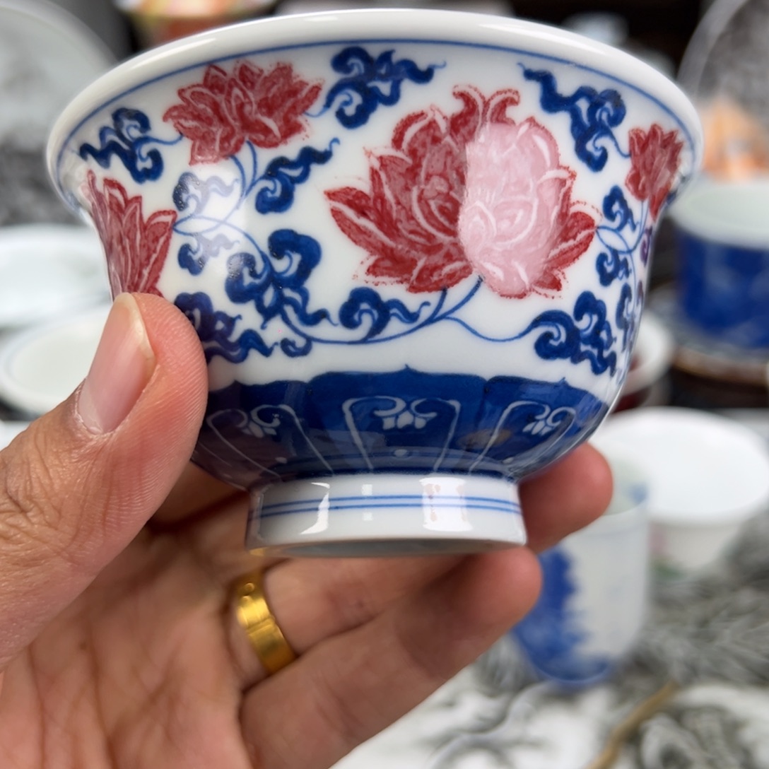 莫***.景德镇手工手绘陶瓷