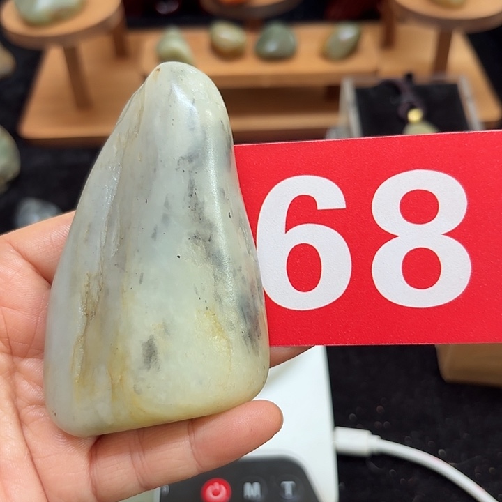 和田玉（糖玉）未镶嵌挂件