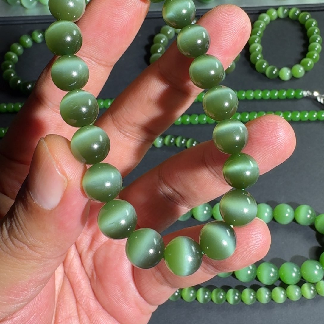 等***来手链未镶嵌和田玉（碧玉）