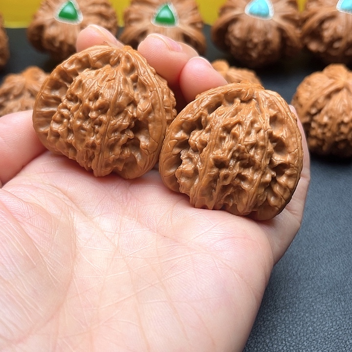 六***核桃41尺白狮子拼接三棱