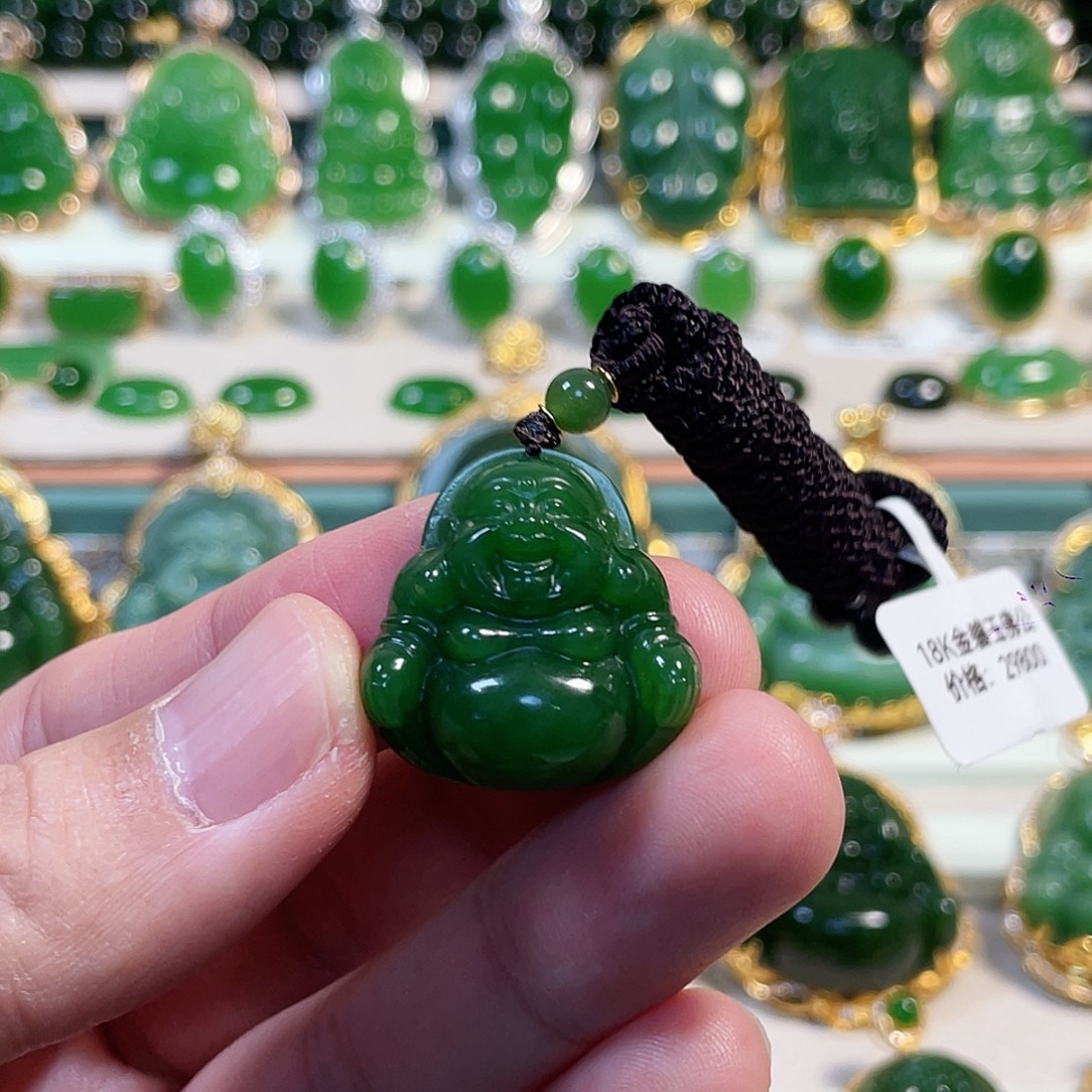 和田玉（碧玉）未镶嵌颈饰25mm