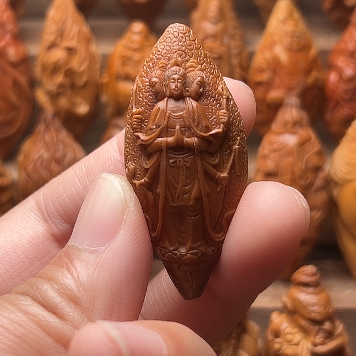 凯***k橄榄核吊坠橄榄核