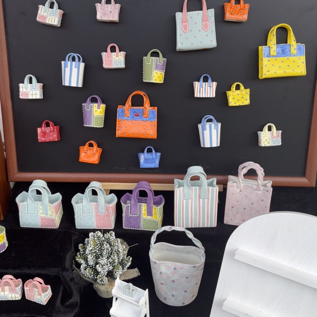 瓷片可爱的鸭鸭鸭鸭