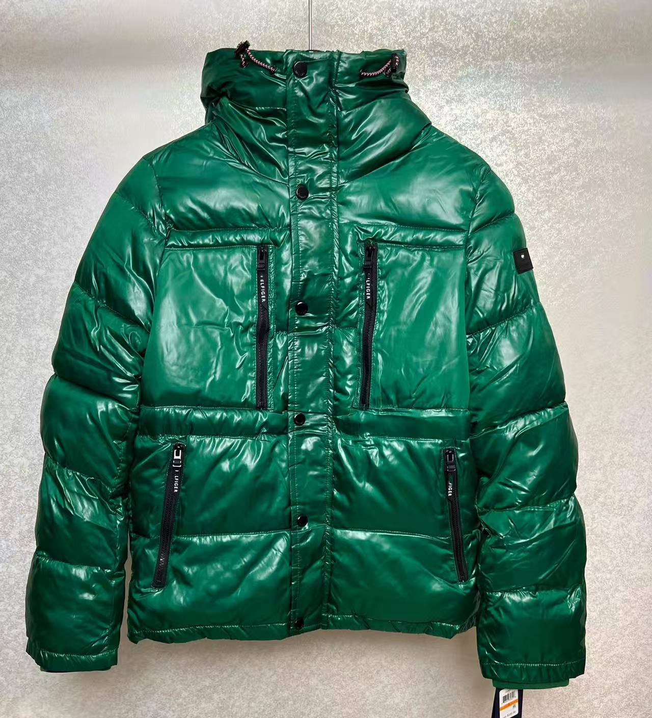 男士时尚常规宽松型连帽珠光短款设计师网红多口袋拉链棉衣外套