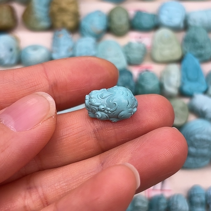 m***o绿松石未镶嵌挂件