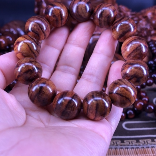 手串/手链黄花梨/降香黄檀海黄1.8手串