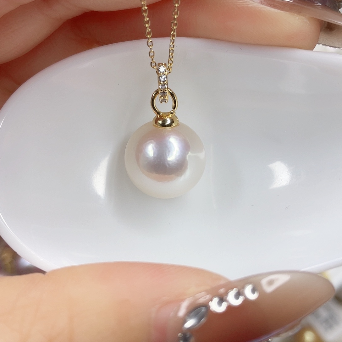 淡水珍珠吊坠(赠链)未镶嵌