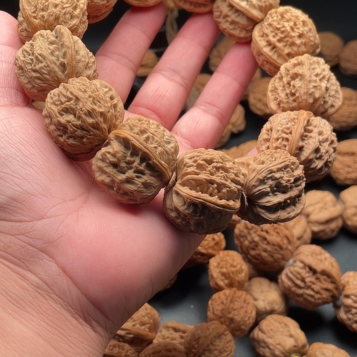 乌***l吊坠文玩核桃1白狮子