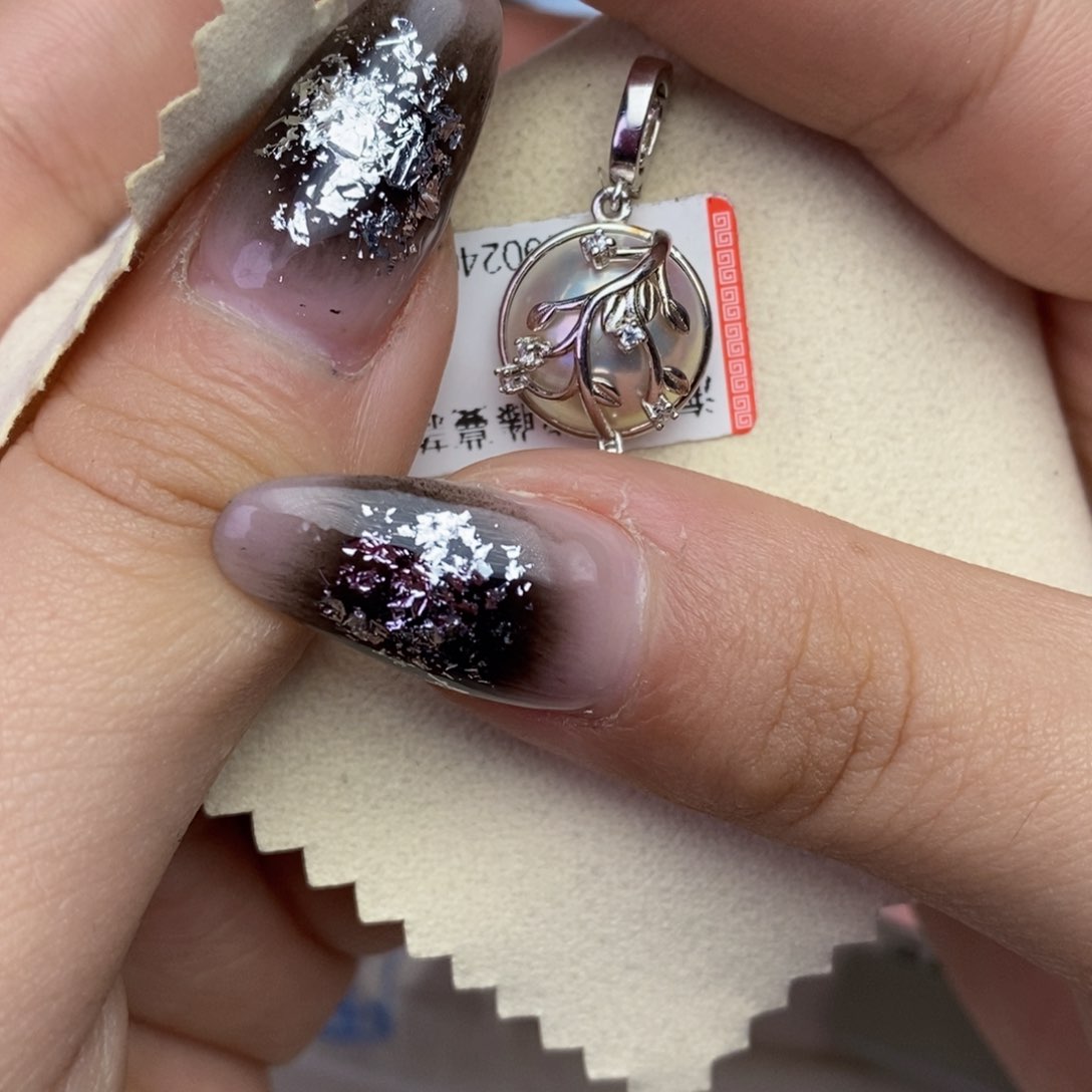 拼合珍珠（马贝珠）颈饰银S925镶嵌