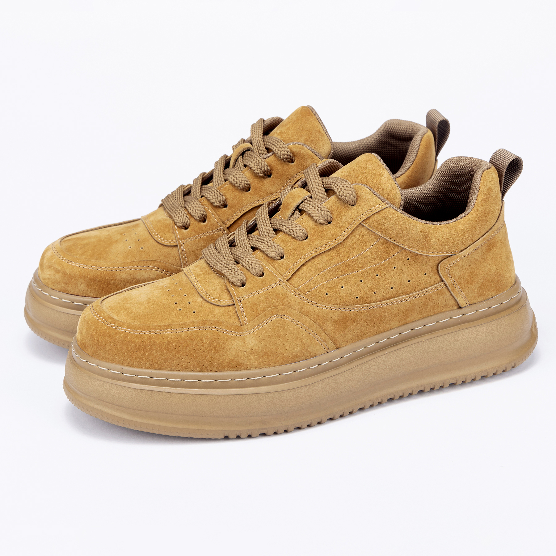 板鞋男低帮男士百搭休闲鞋子爆款2025新款秋冬季真皮厚底工装男鞋