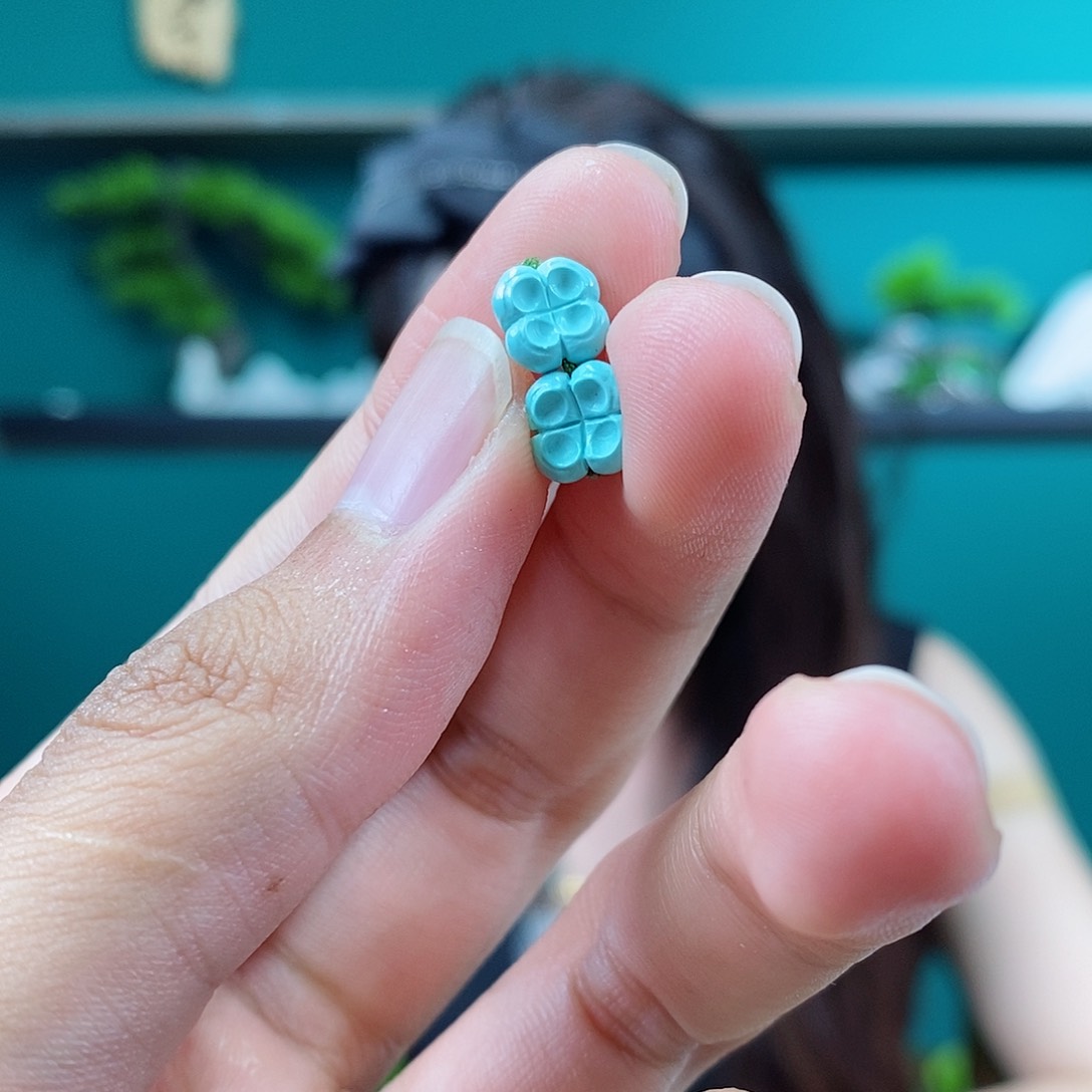 未镶嵌绿松石珠宝奇石