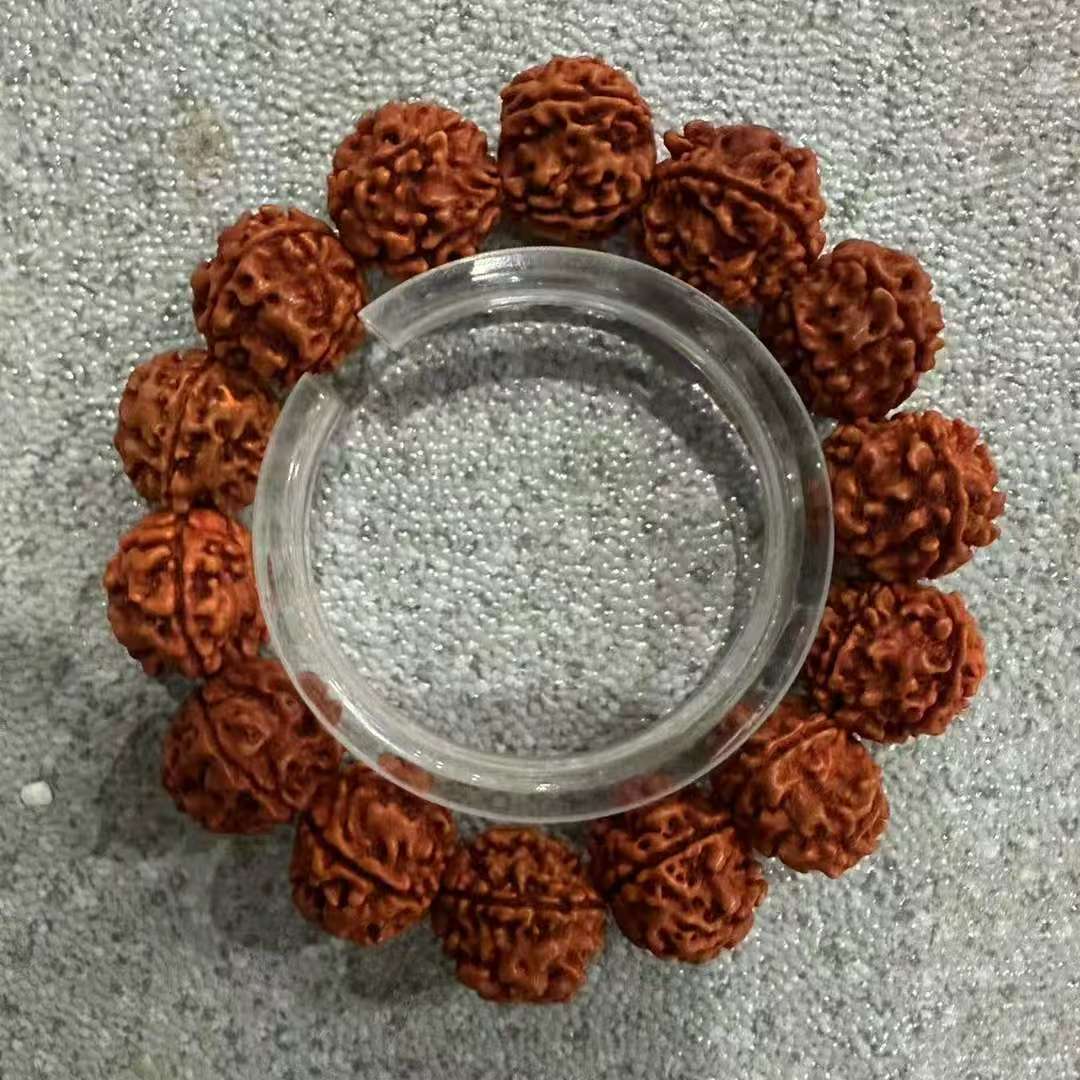 C216 金刚菩提1.8cm单圈手串