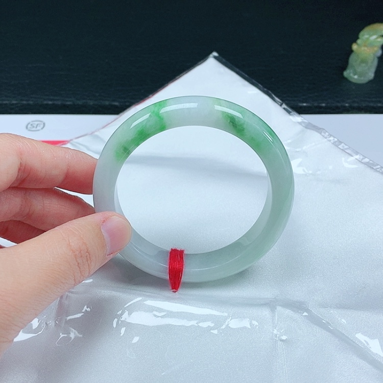 【闪购商品】翡翠手镯未镶嵌天然翡翠手镯