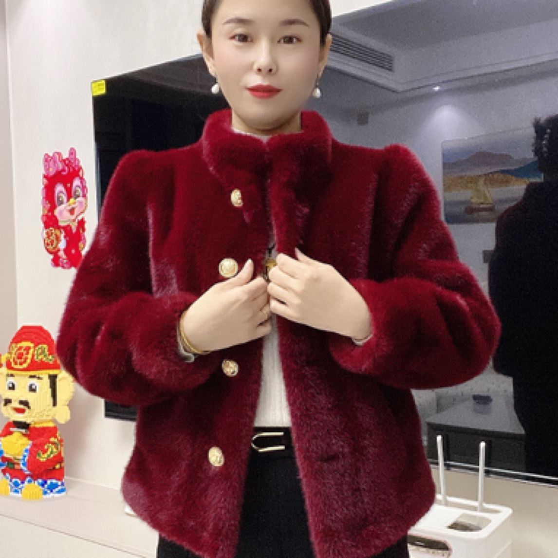 女立领洋气泡泡袖上衣冬季女装气质短外套短款厚款设计师妈妈装