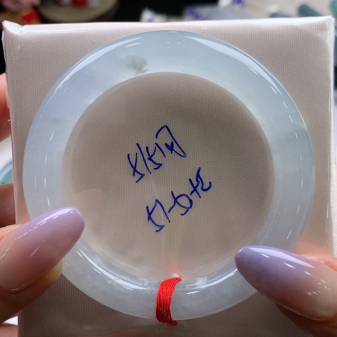 翡翠未镶嵌手镯51.5圆