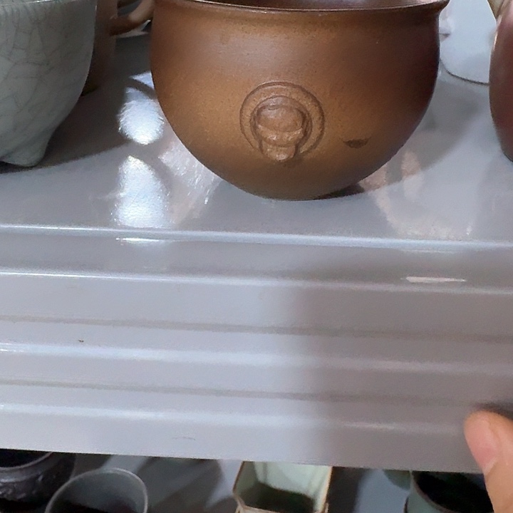 主人杯一个，瓷。。品茗杯