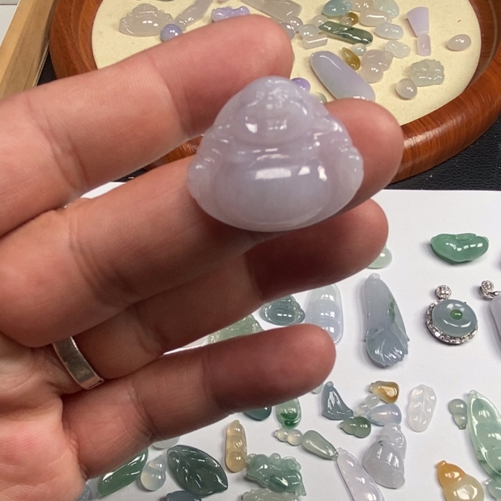 翡翠未镶嵌颈饰吊坠