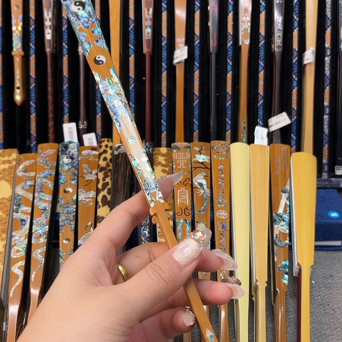 扇子用****4纯手工制作工艺