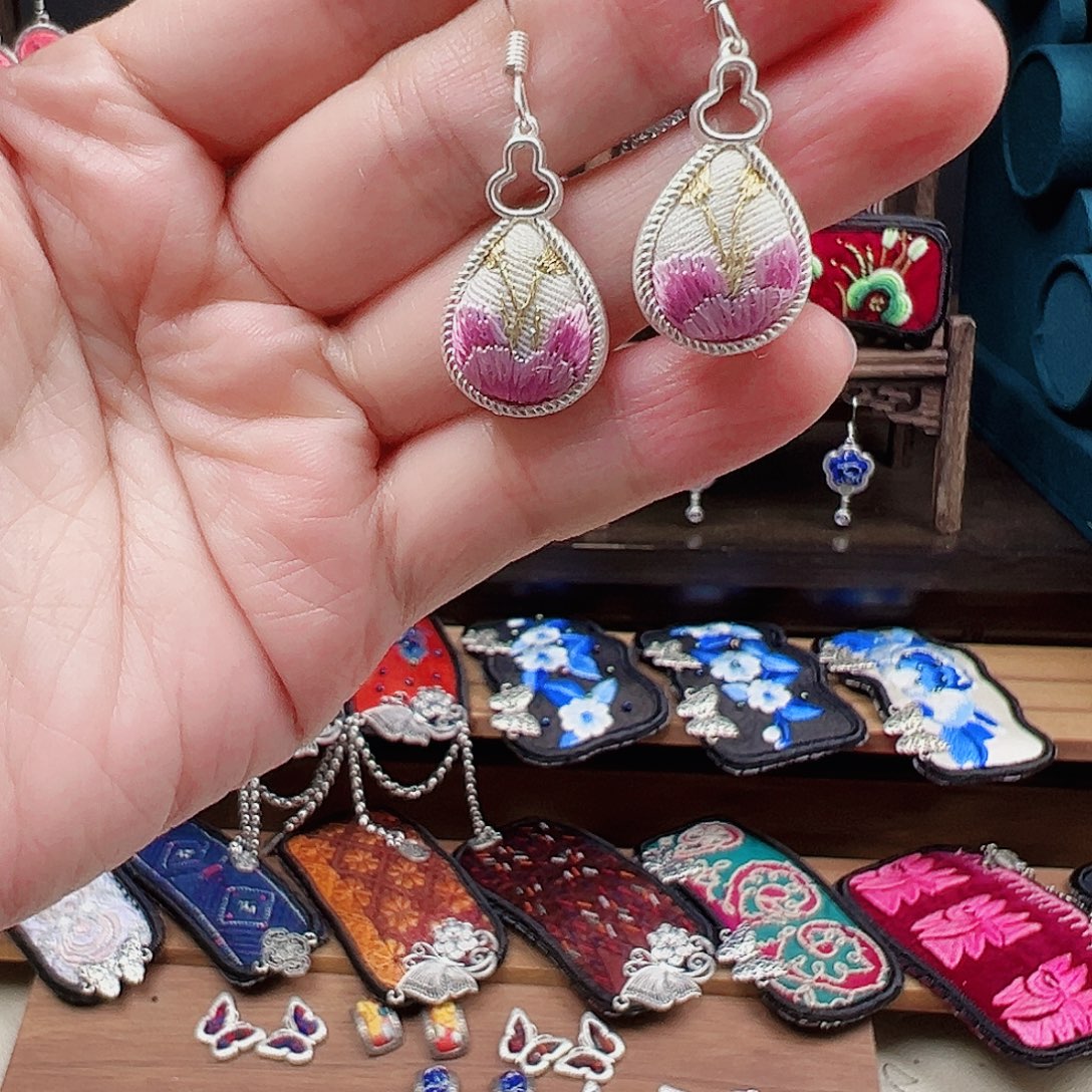 织绣手工刺绣工艺品