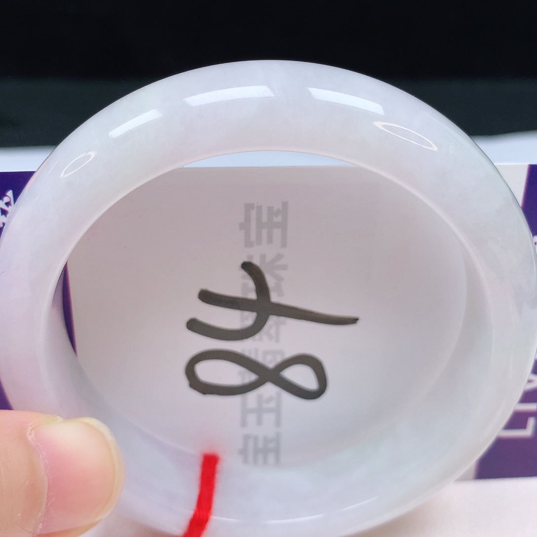翡翠手镯未镶嵌54圈口