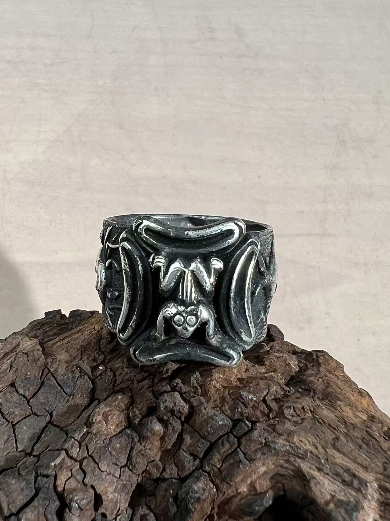 吊坠925银 手工錾刻老银戒指复古呱呱来财个性时尚