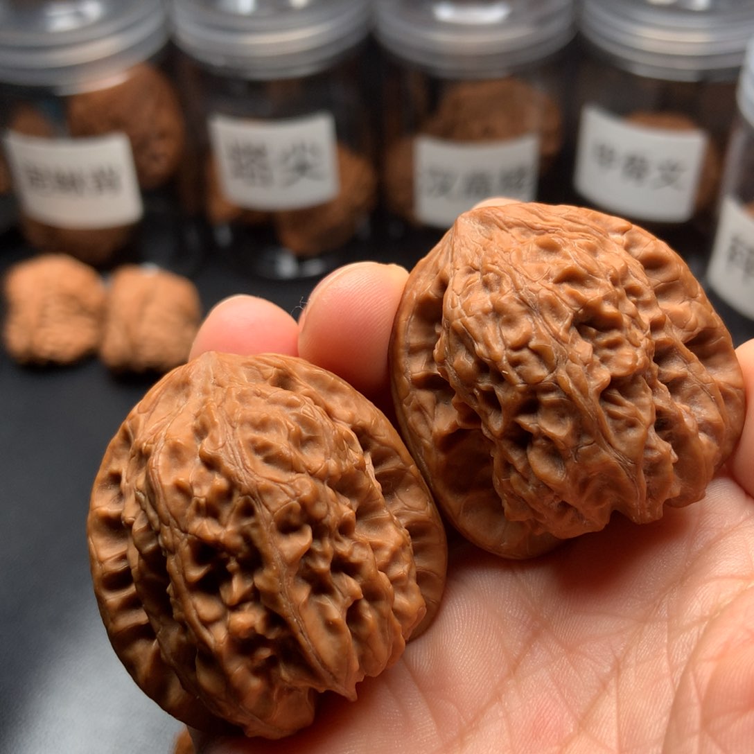 吊坠文玩核桃石狮子38.5