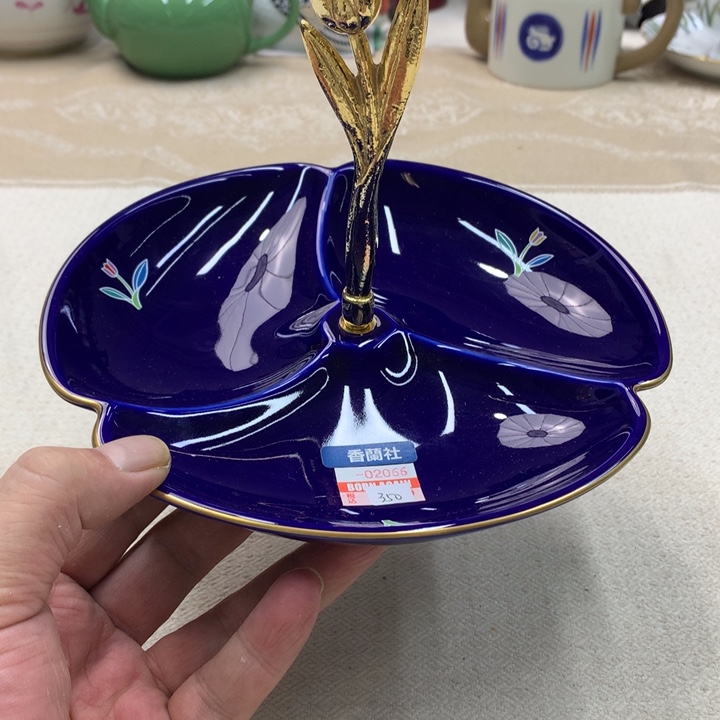 瓷片这种情况就是因为