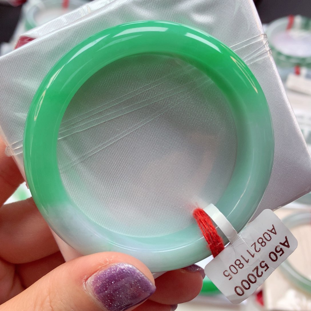 翡翠手镯未镶嵌23号85