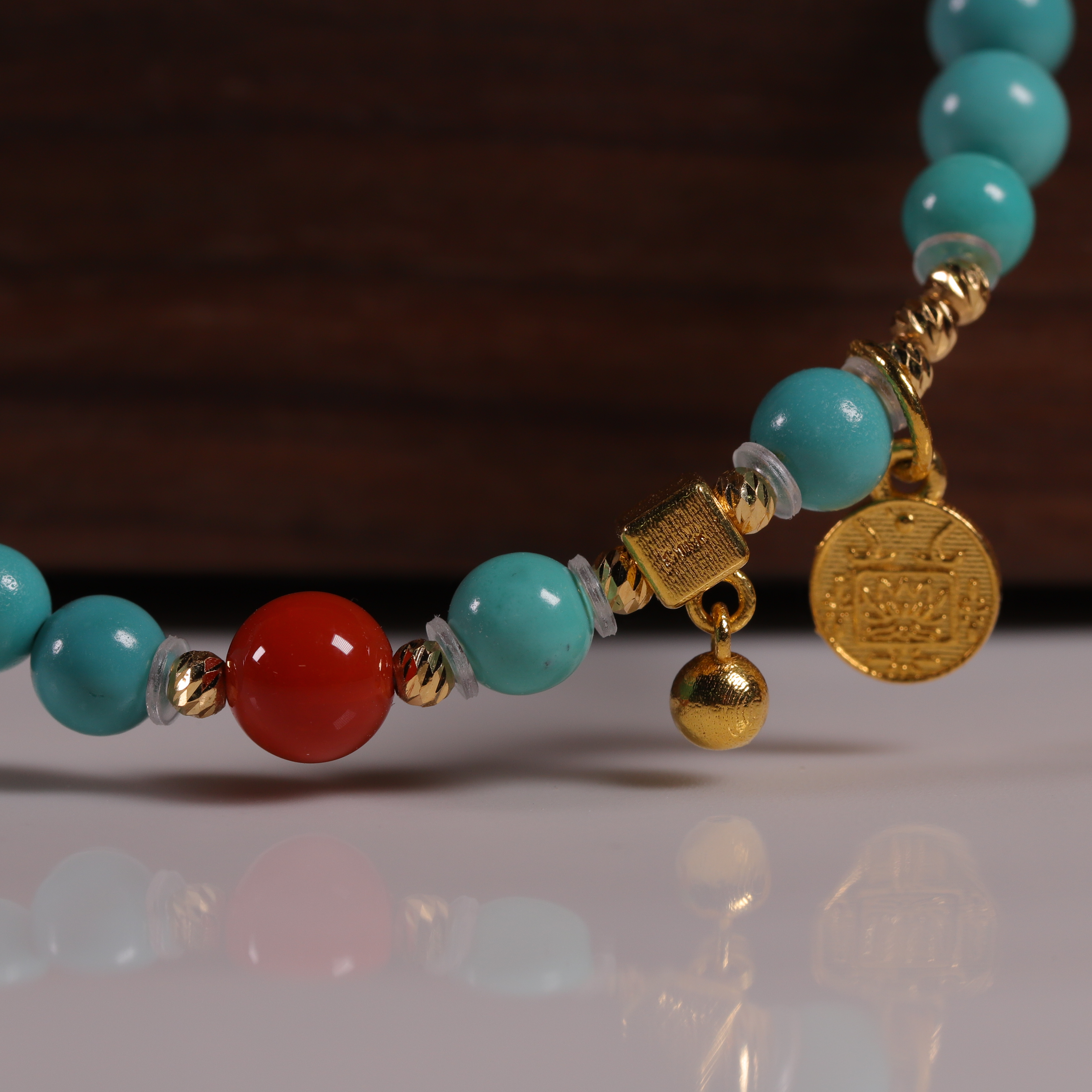 天然原矿绿松石高瓷18K金设计款精品手链